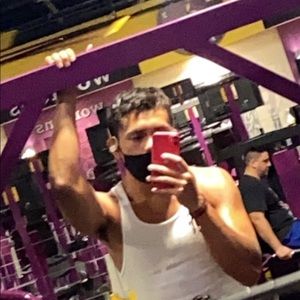 Meet your Posher, Juan